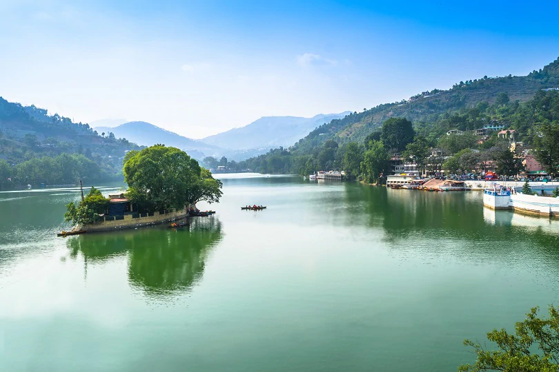 Comprehensive Guide to Major Lakes of India: State-wise Classification with Key Facts